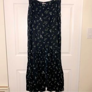 Long buttoned floral skirt